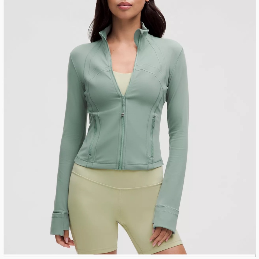 Lululemon Define Cropped Jacket